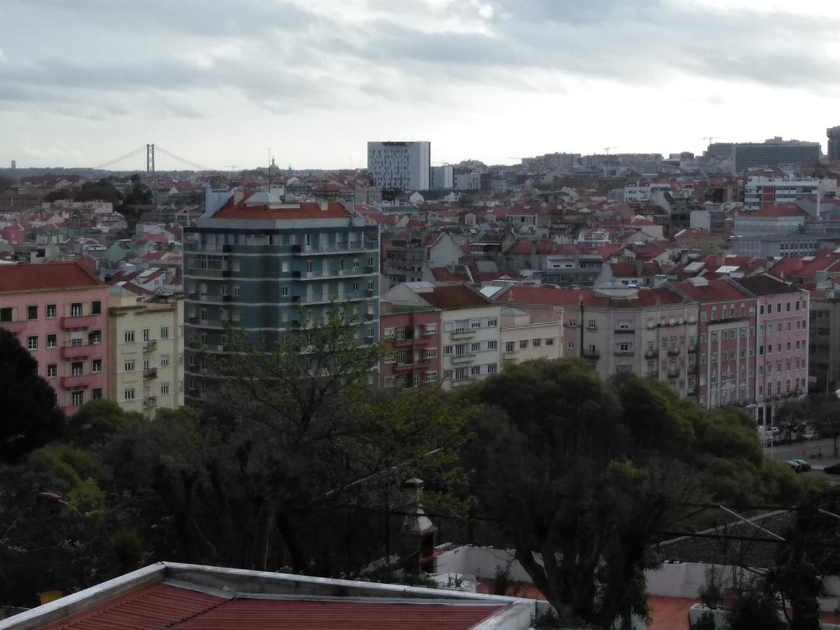 Hotel Voyage 63 à Lisboa Extérieur photo
