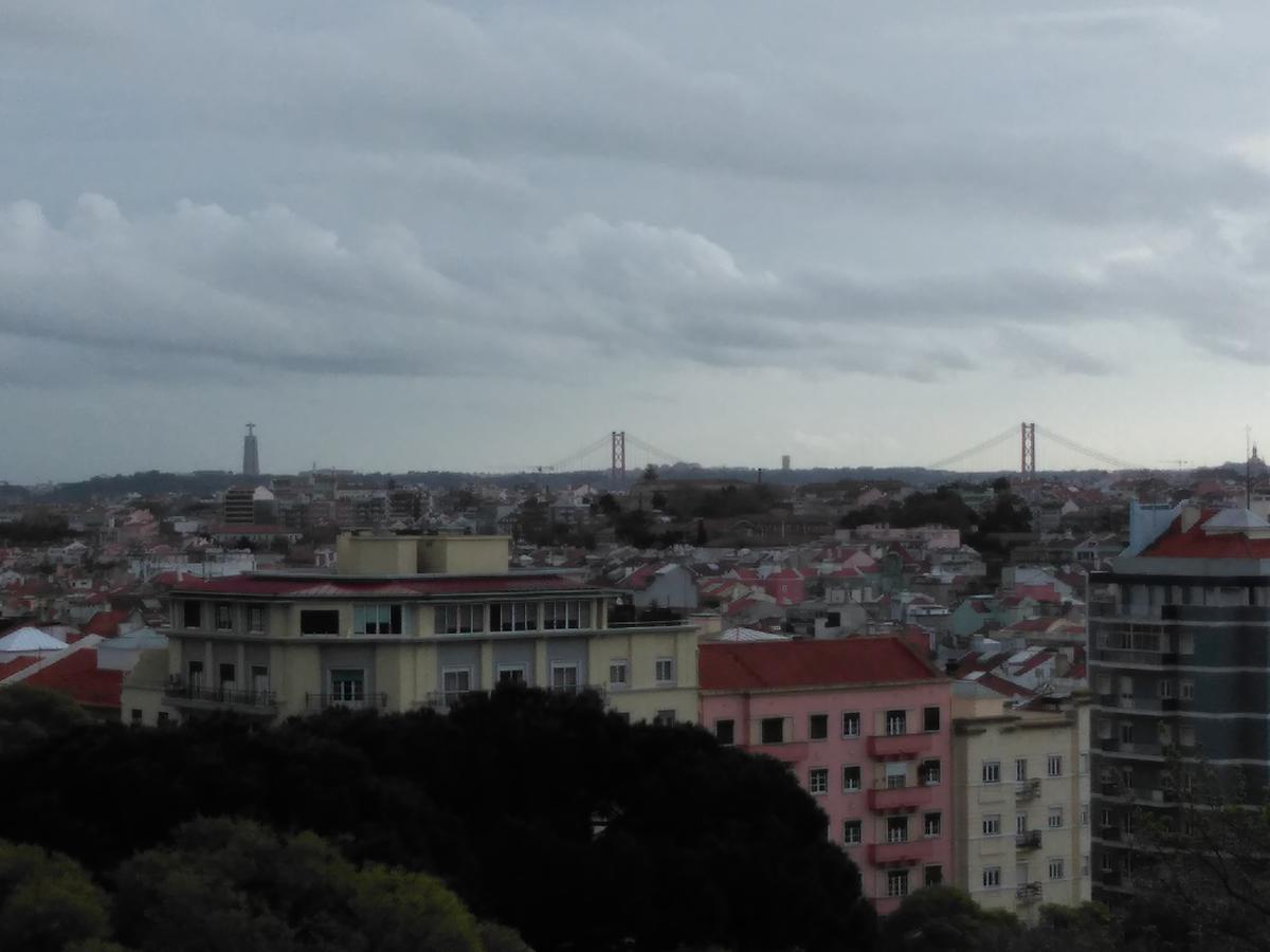 Hotel Voyage 63 à Lisboa Extérieur photo